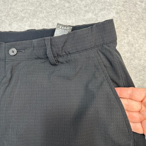 Greg Norman Performance Golf Short Mens 36 Black Stretch Moisture Wicking Casual - Picture 4 of 10